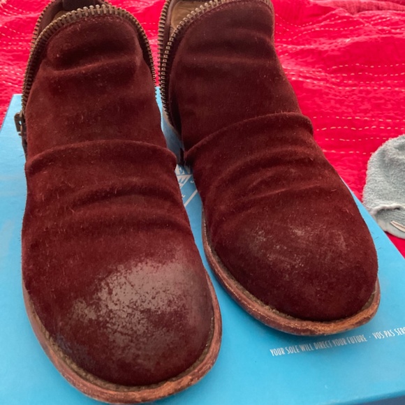 Fluevog Evers Booties 9 - Picture 4 of 16